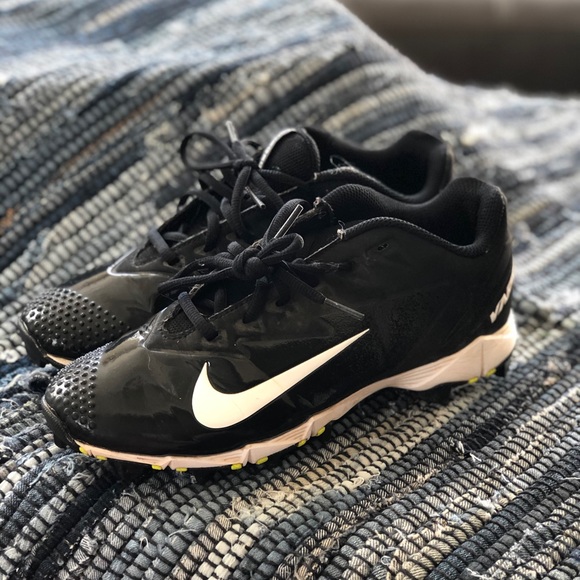 Nike baseball cleats - Picture 2 of 4